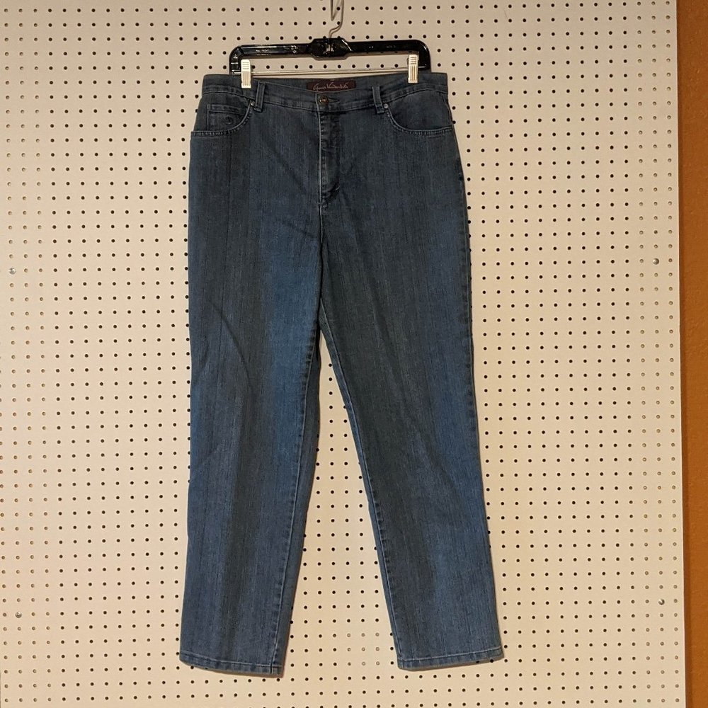 Gloria Vanderbilt  Amanda Jeans Size 14